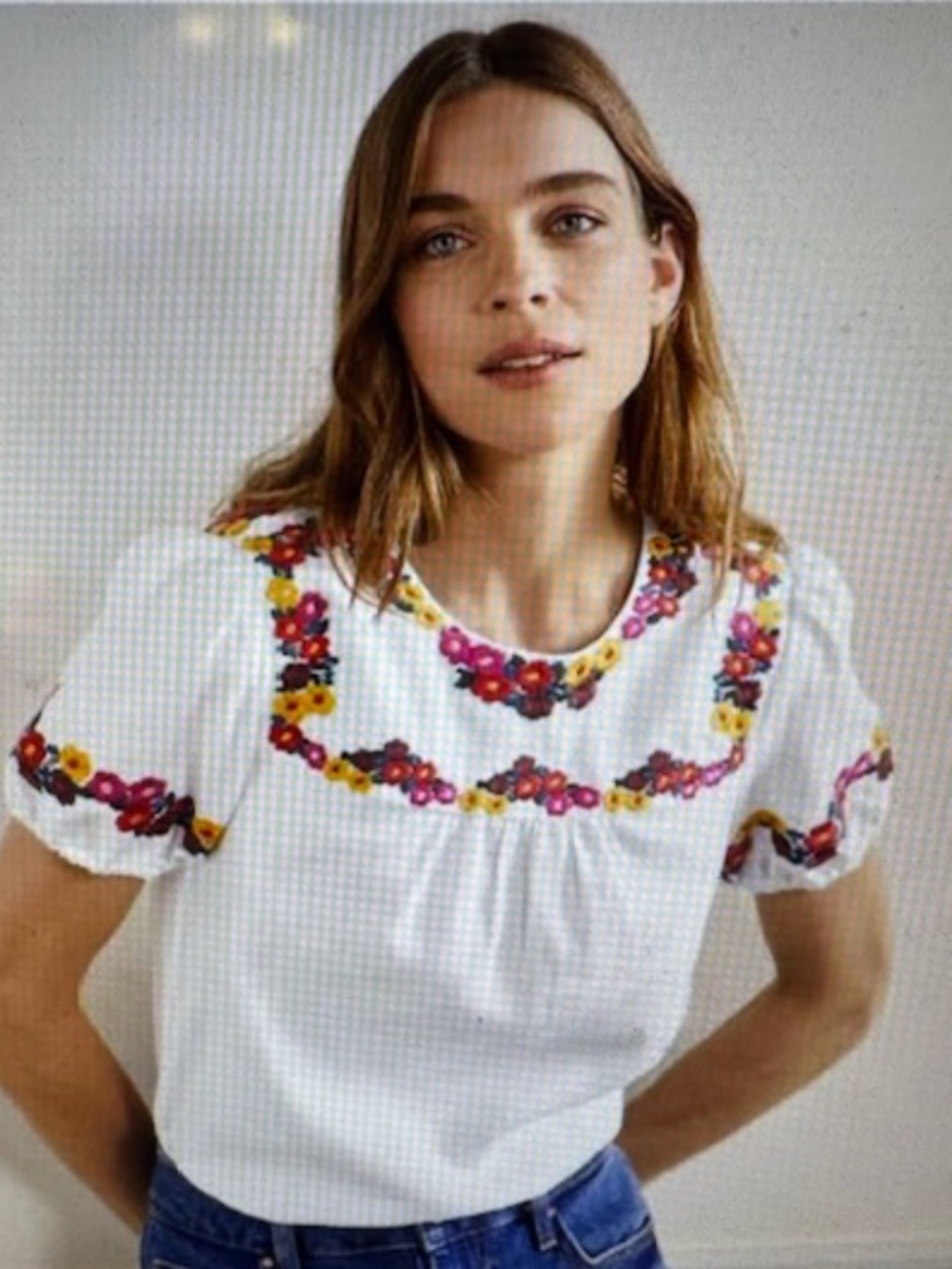 Worn ONCE!  EUC Boden White Floral Embroidered Puff Sleeve Linen Top, Size 10